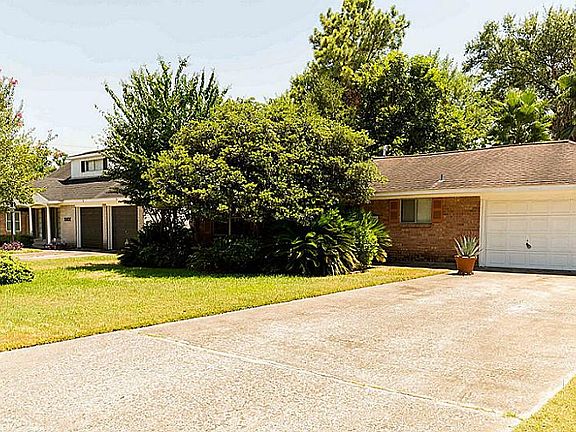 2nd image of 5511 Nina Lee Ln