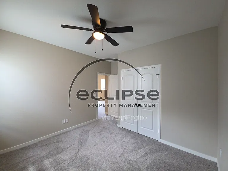 505 Washington Ave — Photo 16