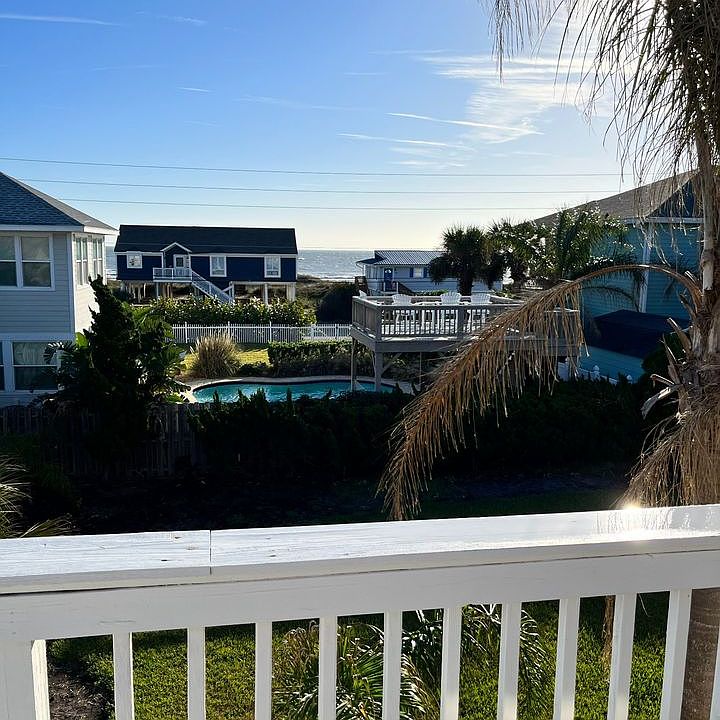 1st image of 994 Ocean Overlook Dr