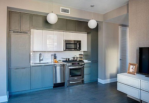 5th image of 416 W 52nd St #322