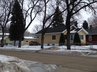 130 Seward Ave, Grand Forks, ND 58203