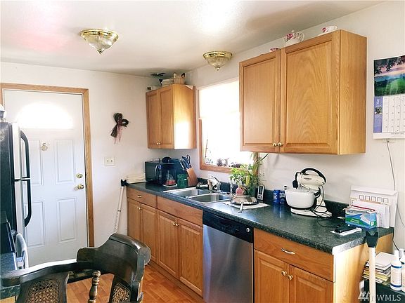 4th image of 3615 103rd Ave SE