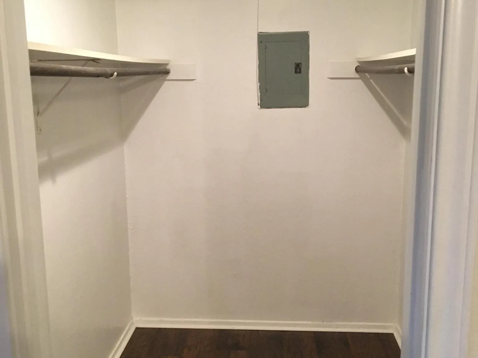 2 bed, 954 sqft, $950 — Photo 3