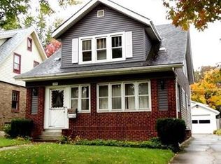 2530 Whitelaw St, Cuyahoga Falls, OH 44221