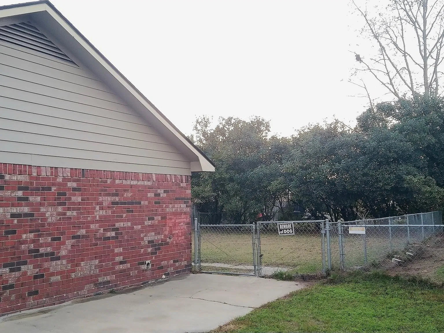 4 bed, 1700 sqft, $1,750 — Photo 2
