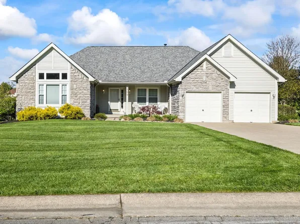 8169 Lakevalley Dr, Cincinnati, OH 45247