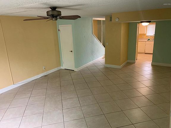 5th image of 60 Vining Ct #110
