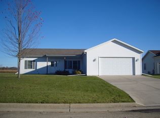 605 Willow Ct, Reeseville, WI 53579