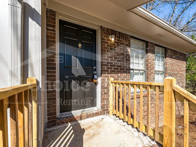 944 Cagle Rd — Photo 6