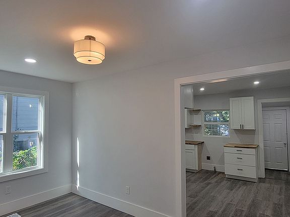 5th image of 2921 Sylvan Rd