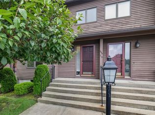 250 Mayfield Ave APT C, Cranston, RI 02920