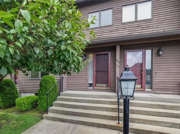 250 Mayfield Ave APT C, Cranston, RI 02920