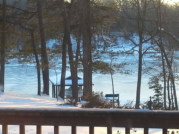 4th image of 67 Scenic Dr