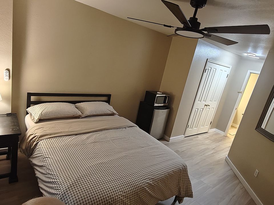 2nd image of 2202 Terradyne Dr