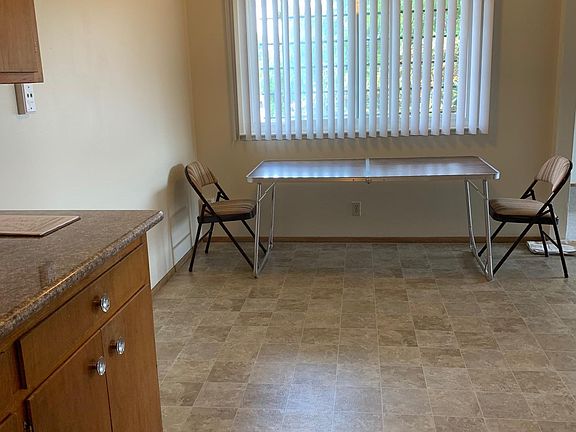 Kitchen Dinning Area