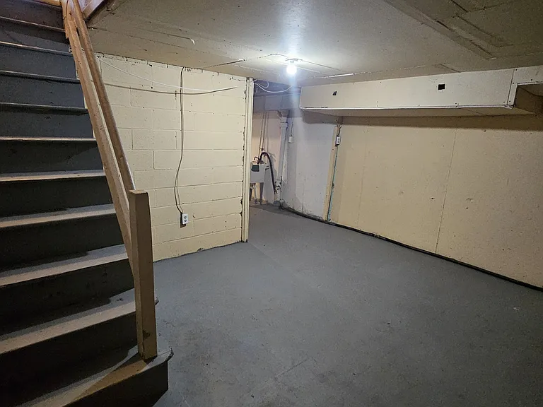 2029 Heather Rd — Photo 14