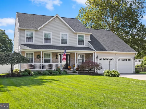 24 Meadow Ln, Eastampton, NJ 08060