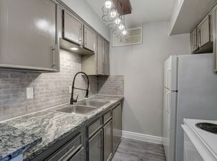 Camino Del Sol Apartments, Pasadena, TX 77506