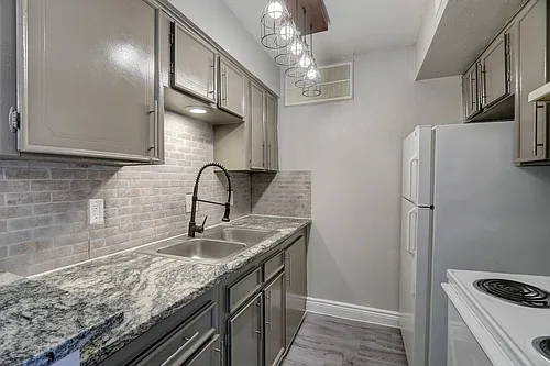 Camino Del Sol Apartments Photo 1