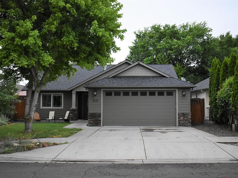 1st image of 1517 Grey Oak Ct