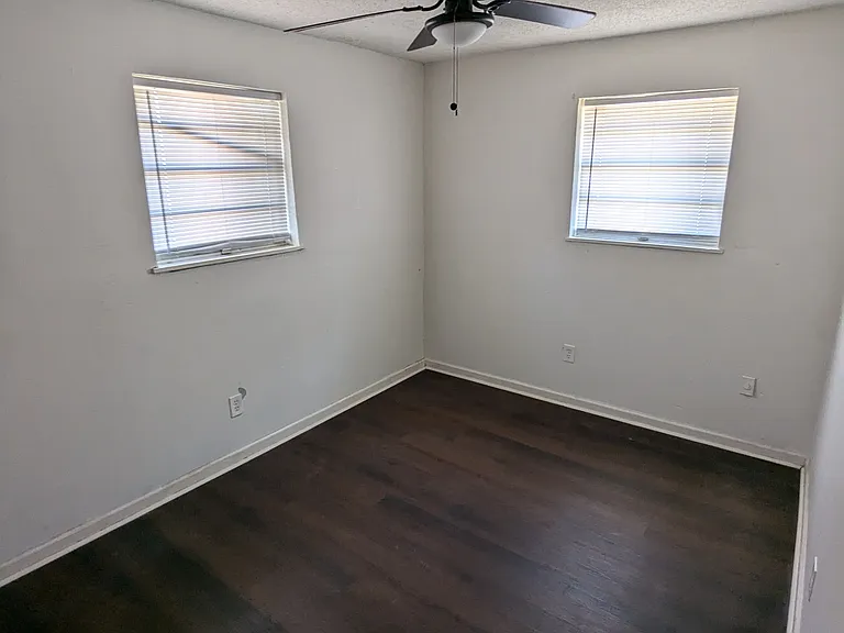 7730 Dorsett Dr — Photo 4