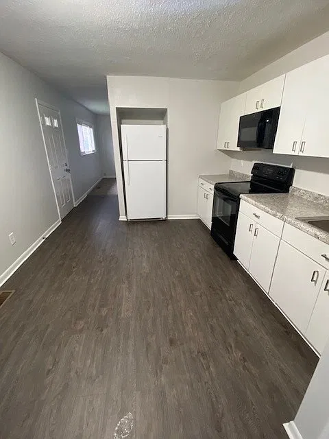 2 bed, $950 — Photo 4