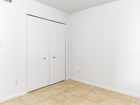 5th image of 2890 Plaza Terrace Dr #2890