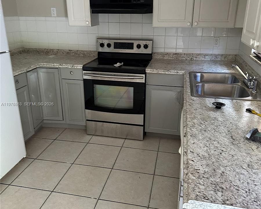 1st image of 5223 NW 27th St #9B