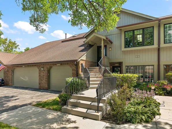 13473 S Westview Dr #Villa2, Palos Heights, IL 60463