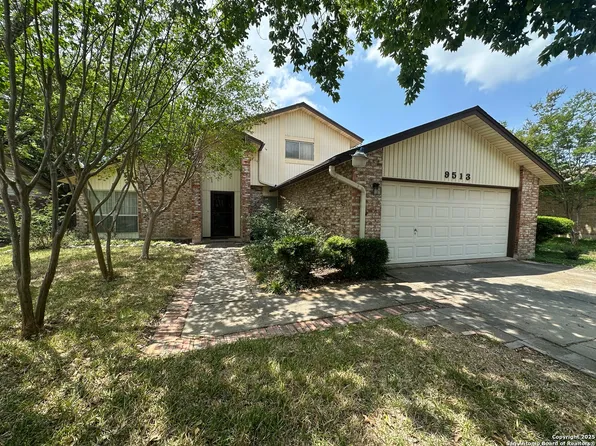 9513 Dunstable, San Antonio, TX 78239