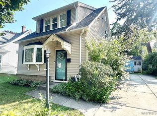 11 Hunt Ave, Hamburg, NY 14075