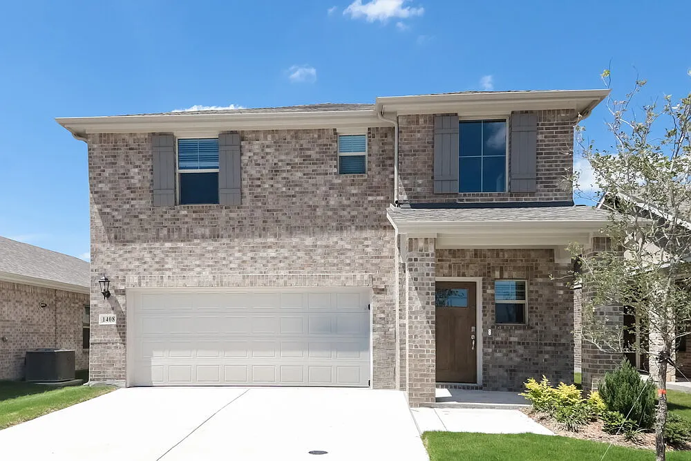 3 bed, 2.5 bath, 1948 sqft, $2,280 — Photo 1