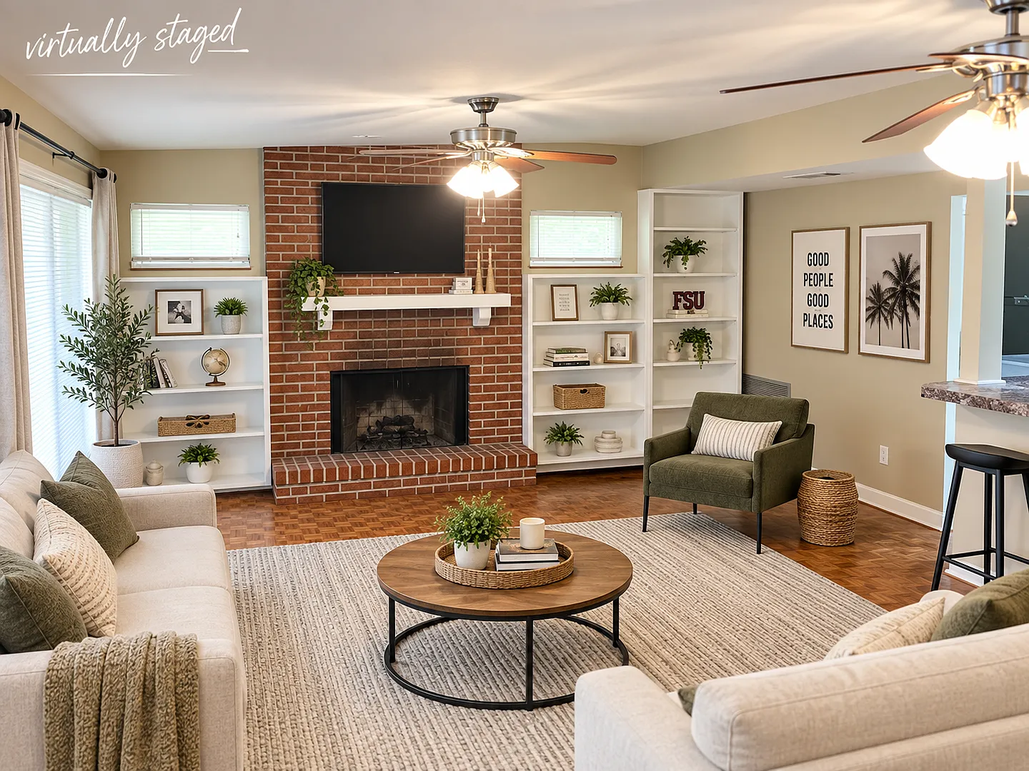 HUGE 4/2 - Walk to FSU! Available 2027!! — Photo 3