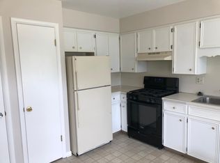 93 Port Sheldon St, Grandville, MI 49418