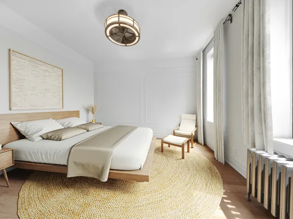 246 15th Street image 2 of 24