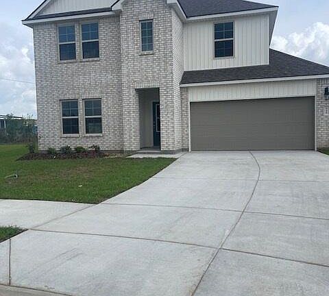3rd image of 522 Broussard Hill Dr