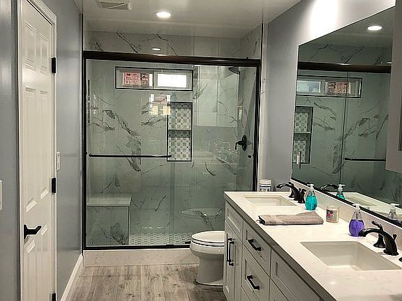 Main house Master bath