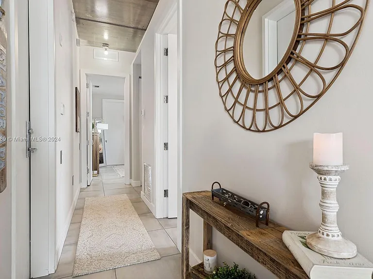 111 SE 2nd St #201 — Photo 10