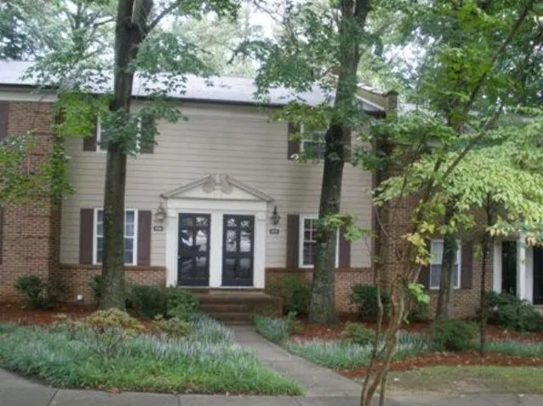 3718 Yorktown Pl, Raleigh, NC 27609
