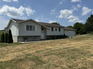 193 Duck Pond Rd, Connellsville, PA 15425