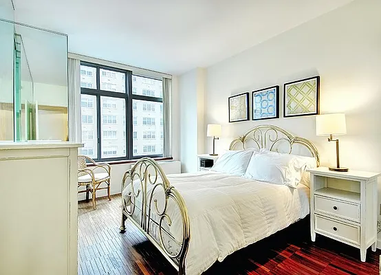 Rented by Warburg | media 7