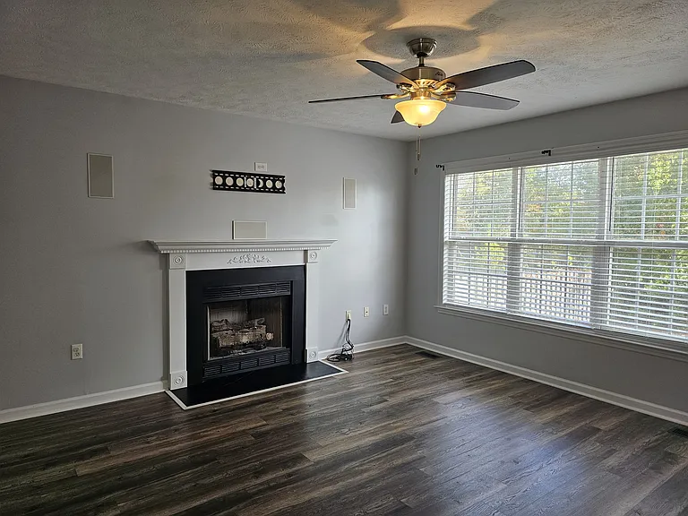8535 English Saddle Dr — Photo 11