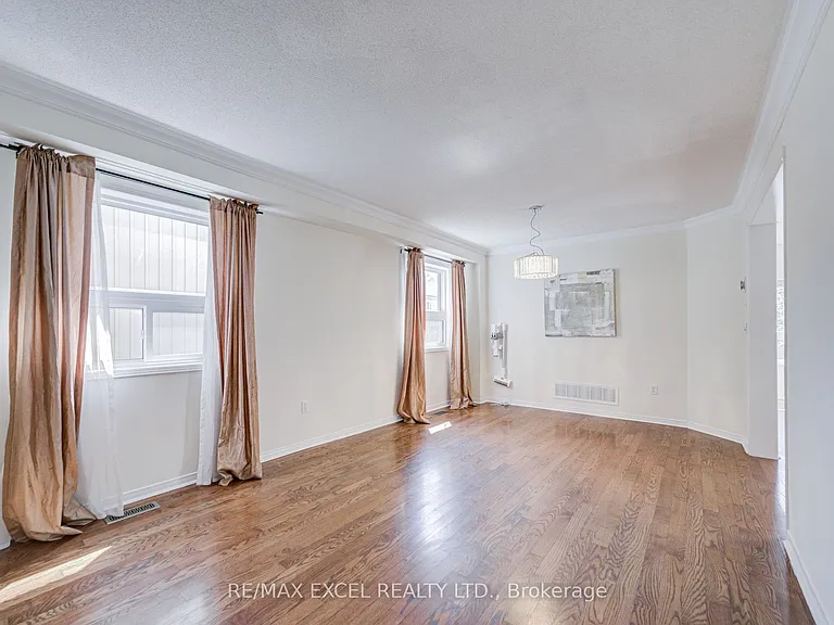 43 Beaumaris Cres — Photo 7