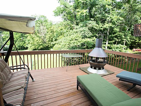 4th image of 105 Orchard Knoll Dr