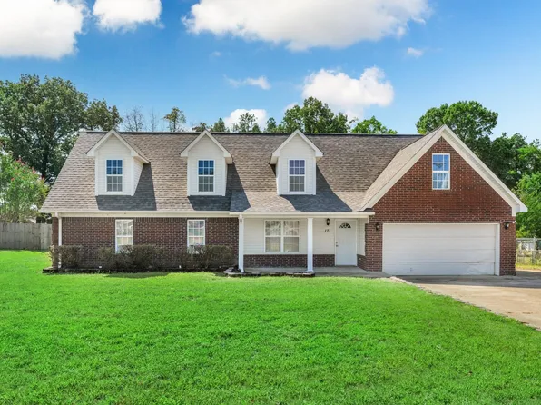 171 P W Reed Dr, Munford, TN 38058