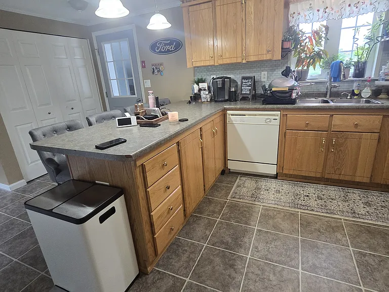 1240 Pushaw Rd — Photo 6