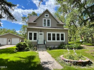611 Harlan St, Binford, ND 58416