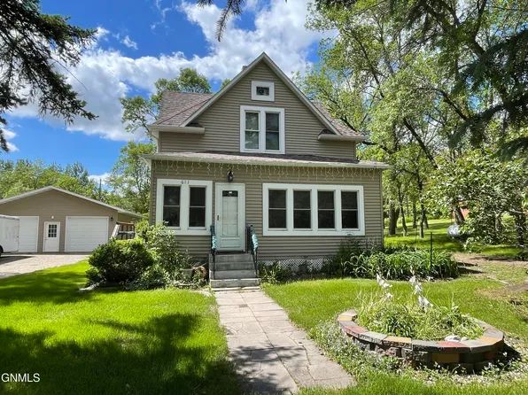 611 Harlan St, Binford, ND 58416