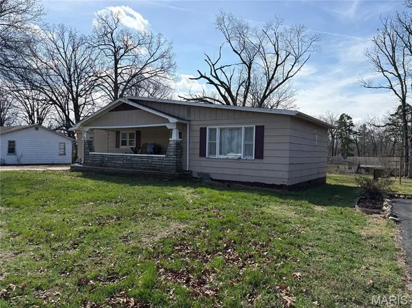 35 Saint Joseph St, Viburnum, MO 65566