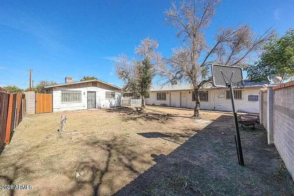 1 bed, 1.0 bath, 500 sqft, $950 — Photo 3